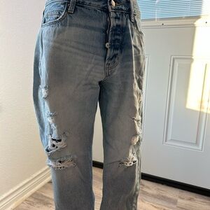 Old Navy Women’s Light Blue Distressed Jeans